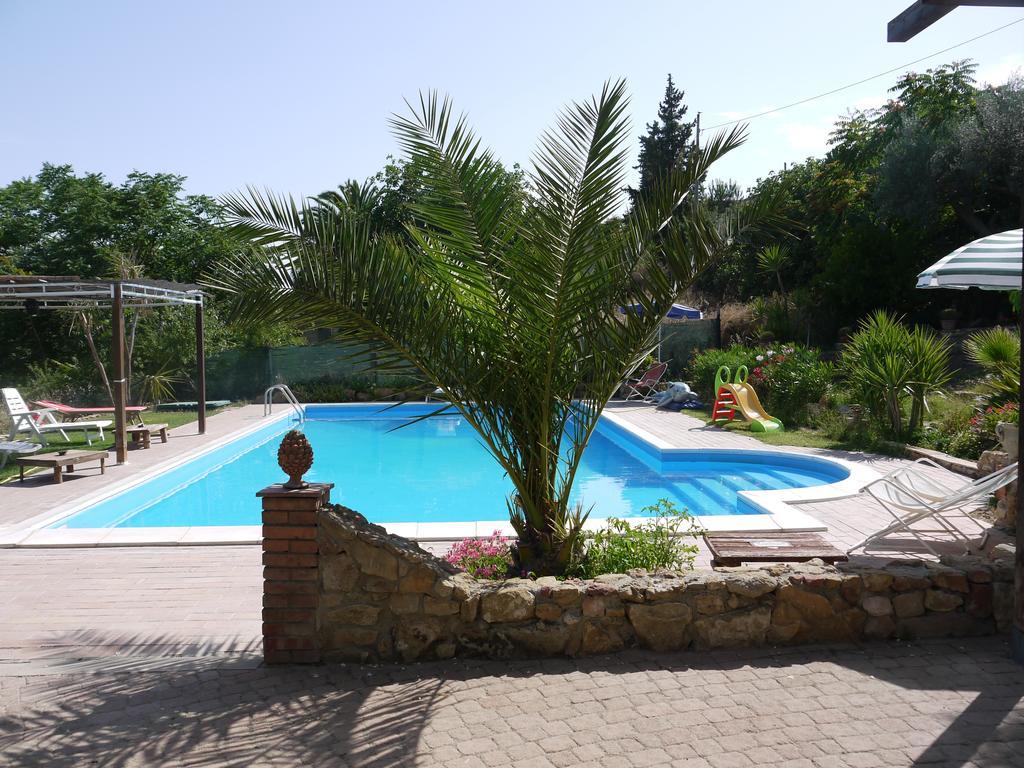 Casa Vacanze Laura Villa กัลตานิสเซตตา ห้อง รูปภาพ